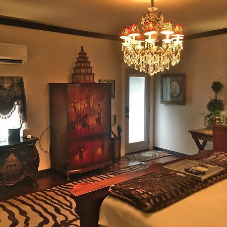 The Victoria Bed & Breakfast Бентонвіль Екстер'єр фото